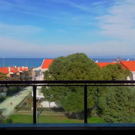 Top With Sea View דירה *
